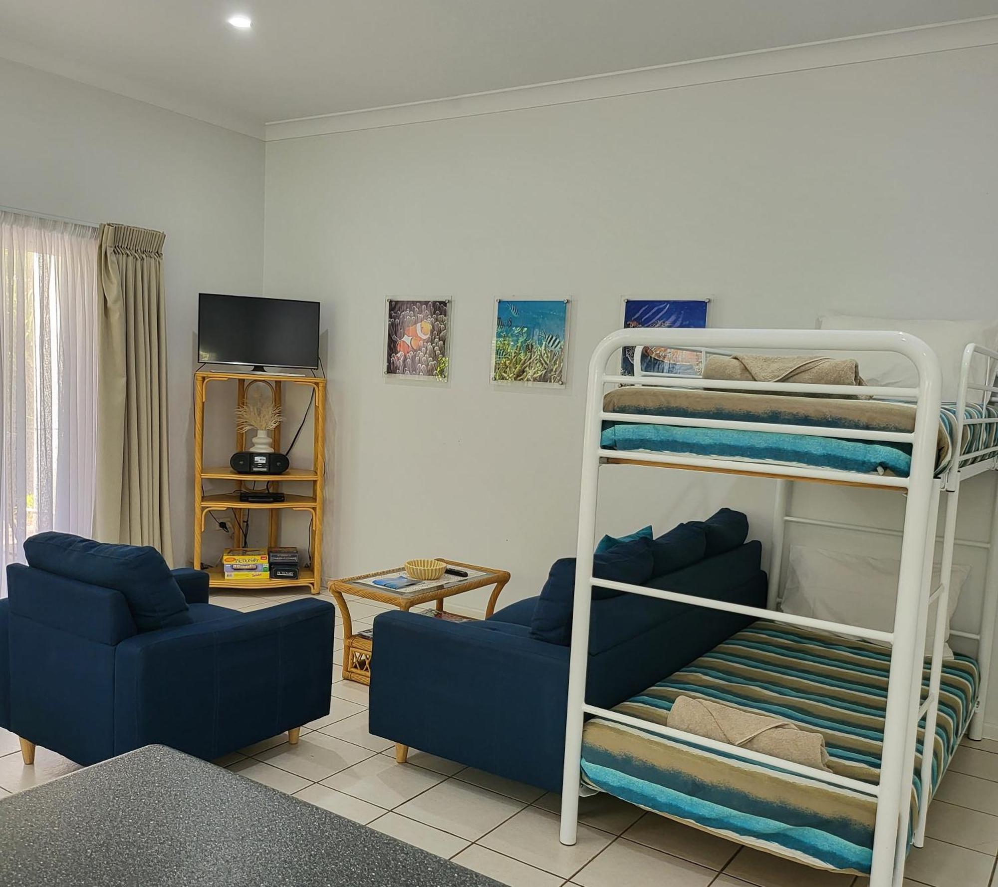Coral Suite In Resort Complex แอกเนสวอเตอร์ ภายนอก รูปภาพ